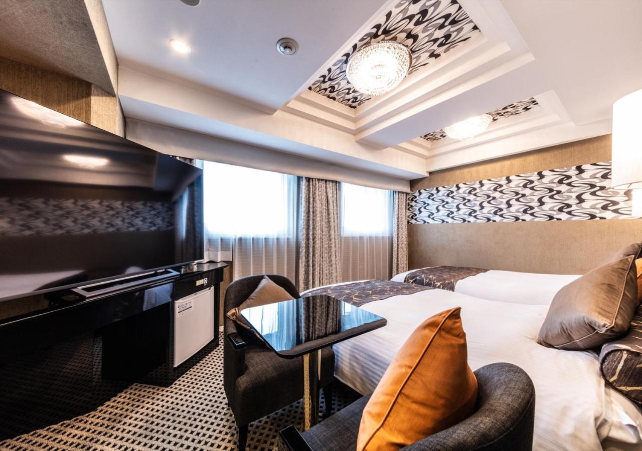 Apa Hotel Higashi Shinjuku Kabukicho Tower Токио Екстериор снимка